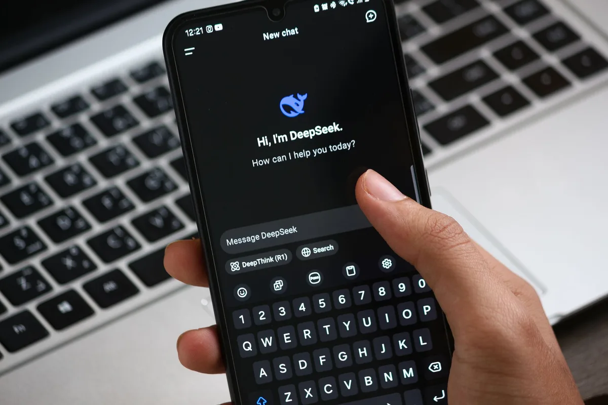 Customer asking an AI assistant on their phone - the search behavior pulling clicks away from traditional results